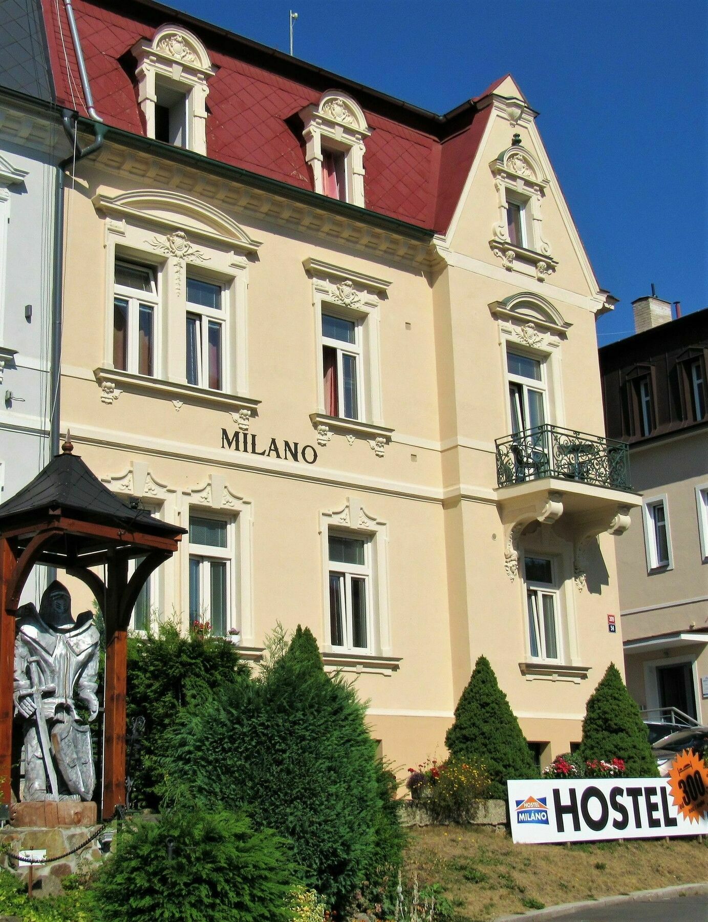 Milano Vandrarhem Mariánské Lázně Exteriör bild